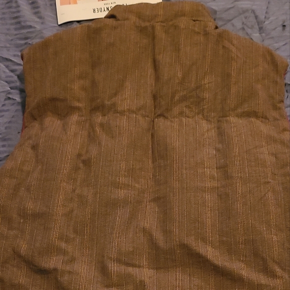 100% Goose Down Vest - Picture 6 of 6